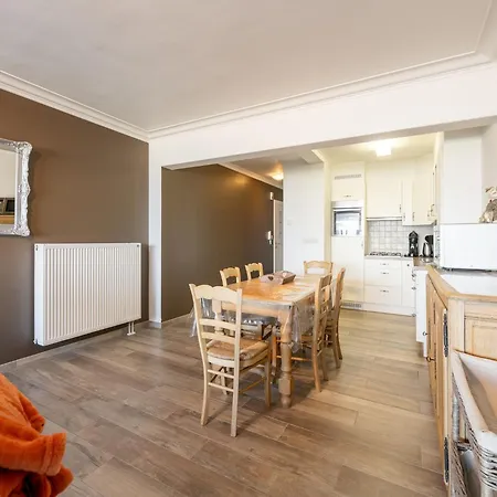 Διαμέρισμα On Zeedijk With Stunning Sea Views *